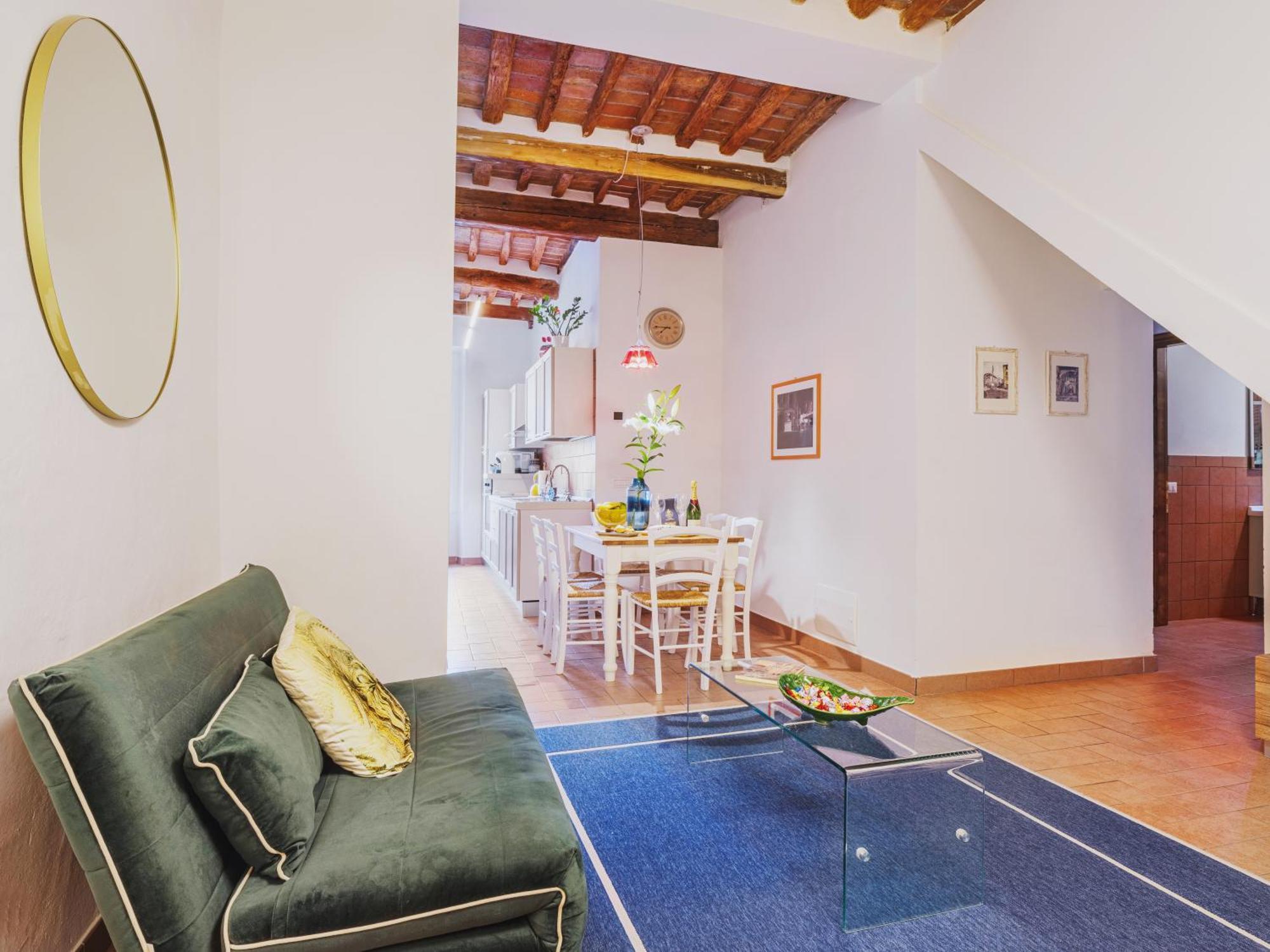 Michael'S Home - Cozy Apartment In The Heart Of Lucca Exterior foto